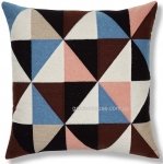 Подушка декоративная квадратная Renaud с вышивкой 45x45 см, многоцветная